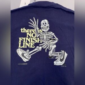 Unisex Nike Large BNWT skeleton shirt